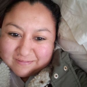 Meet your Posher, Esperanza